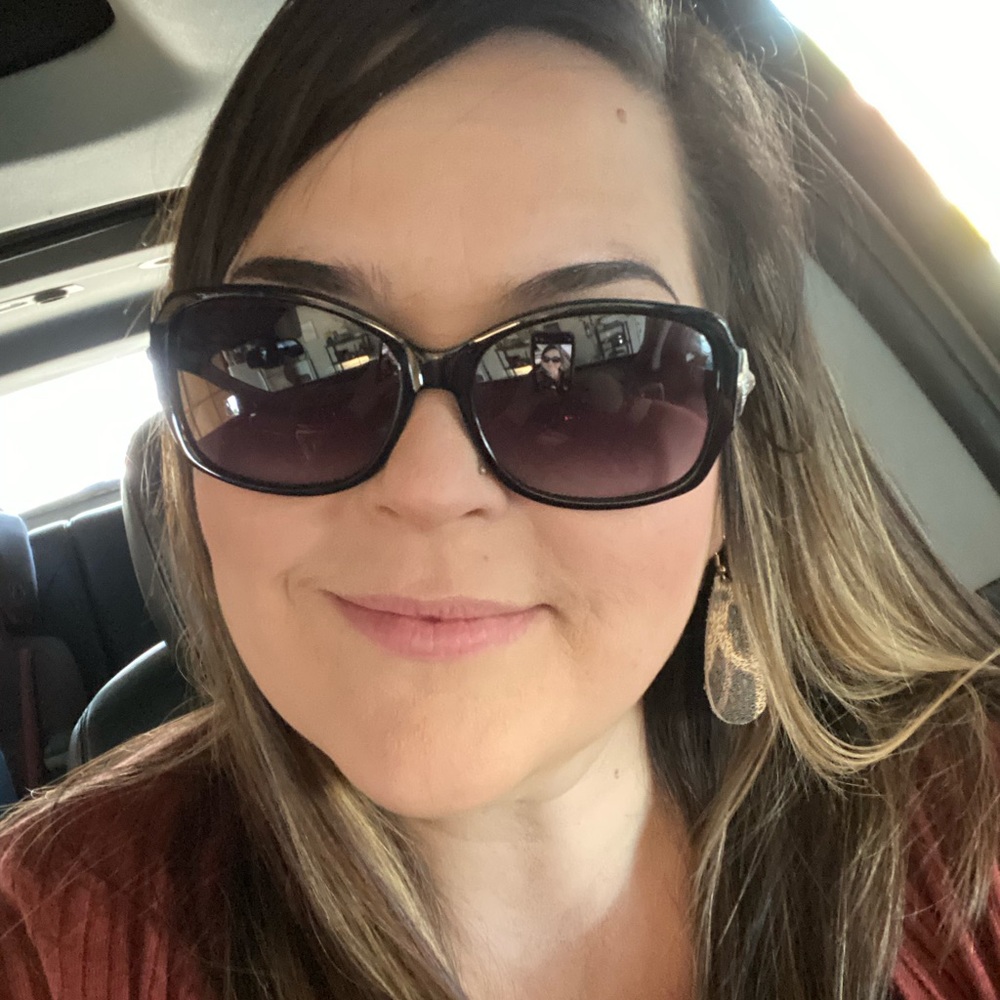 Meet your Posher, Shannon